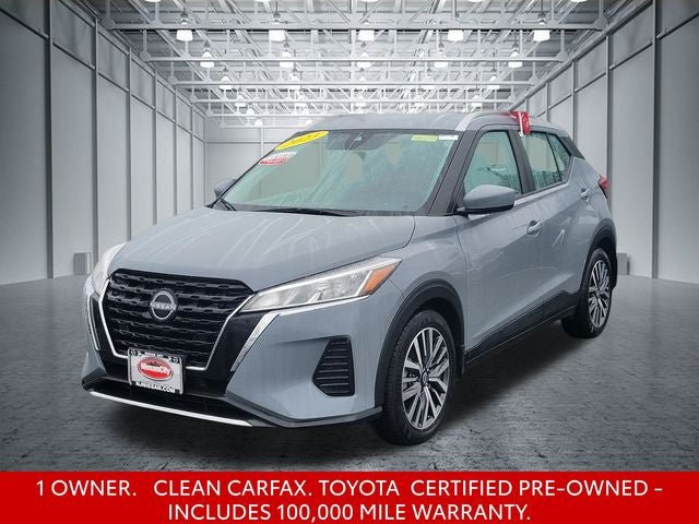 Used 2023 Nissan Kicks SV FWD image 2