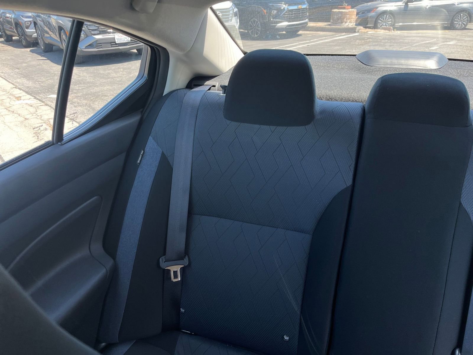 Used 2025 Nissan Versa SV FWD image 39