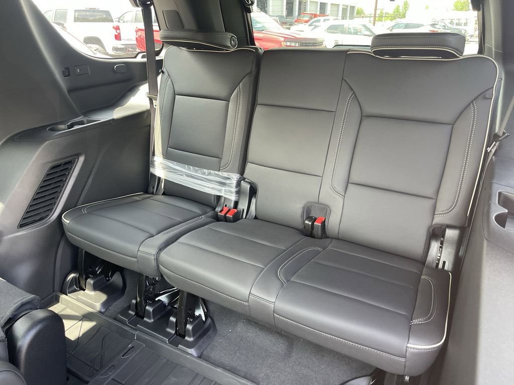 New 2026 Chevrolet Tahoe Premier w/ Sun And Tow Package AWD/4WD image 24