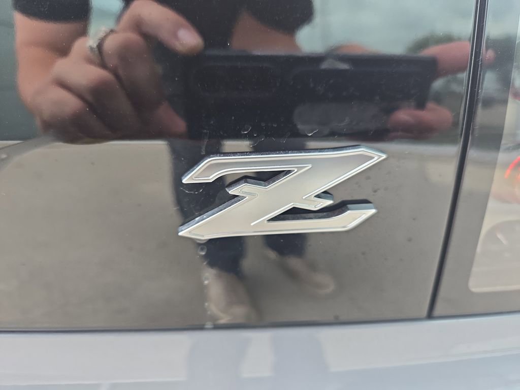 New 2026 Nissan Z Performance w/ Floor Mat Package RWD image 5