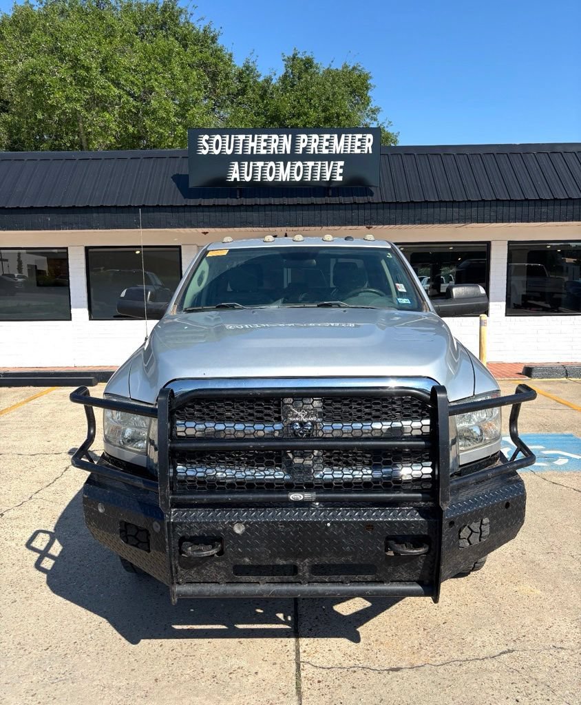 Used 2018 RAM 2500 Tradesman w/ Chrome Appearance Group AWD/4WD image 2