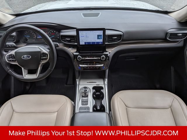 Used 2022 Ford Explorer Limited w/ Equipment Group 301A RWD image 14