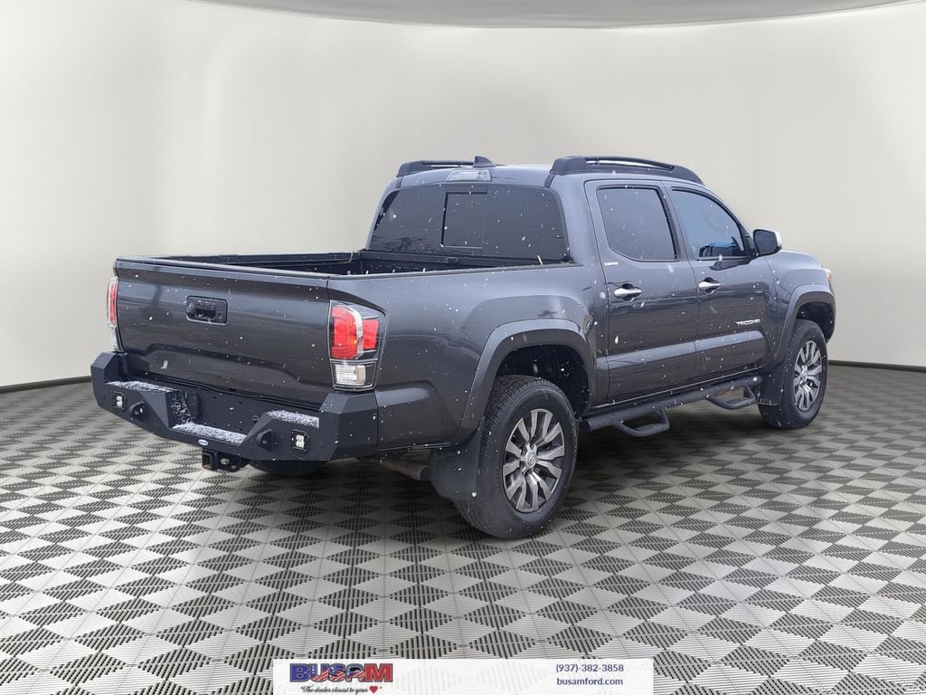Used 2023 Toyota Tacoma Limited image 4