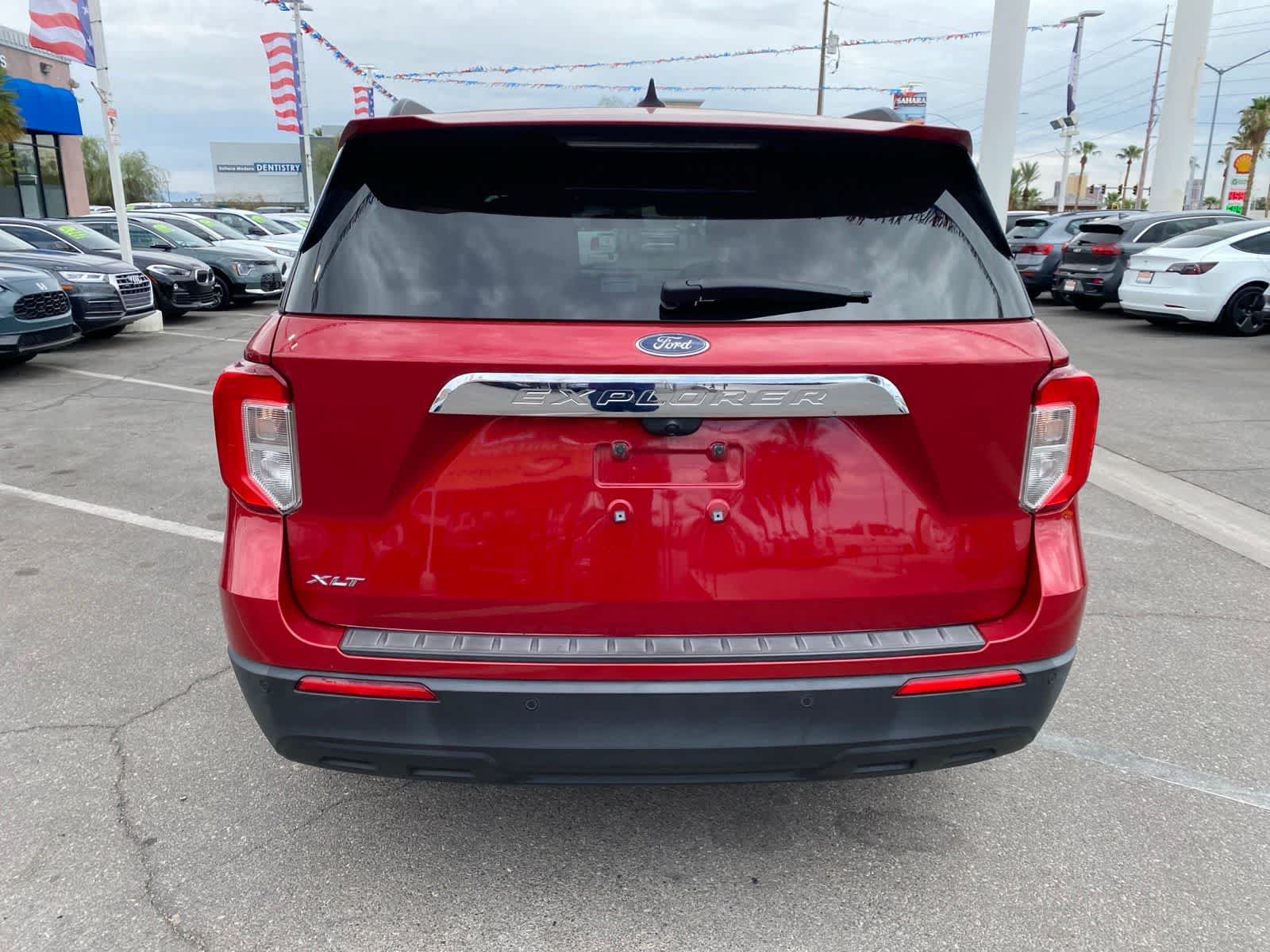 Used 2022 Ford Explorer XLT RWD image 7