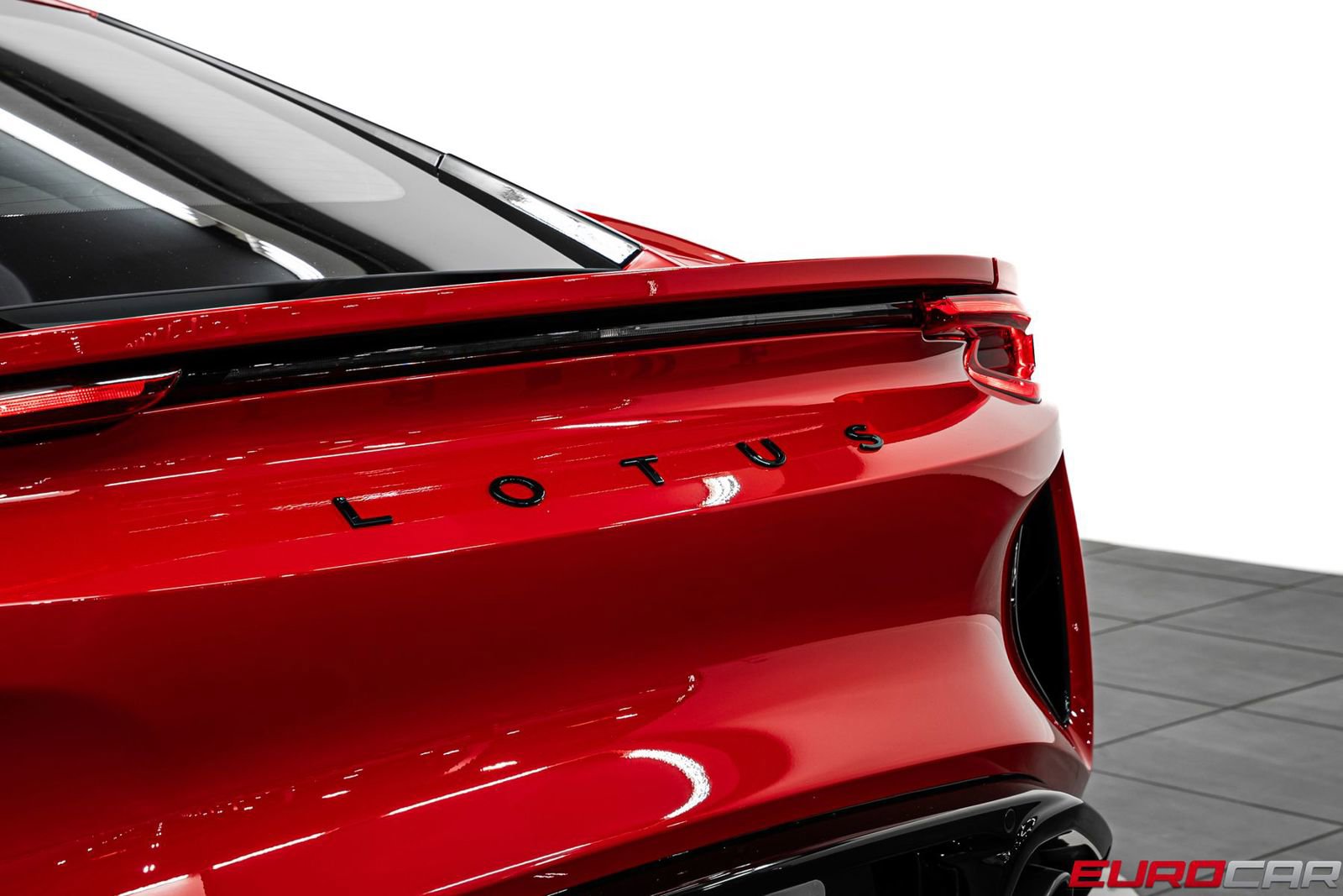 New 2026 Lotus Emira SE image 18