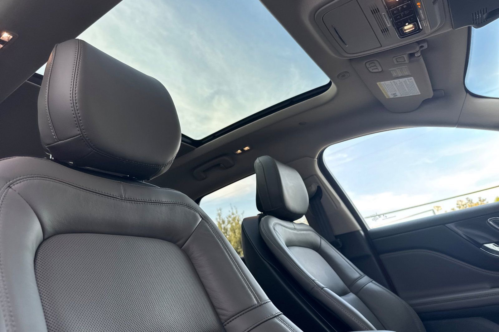 Certified 2025 Lincoln Corsair Grand Touring w/ Equipment Group 302A image 16