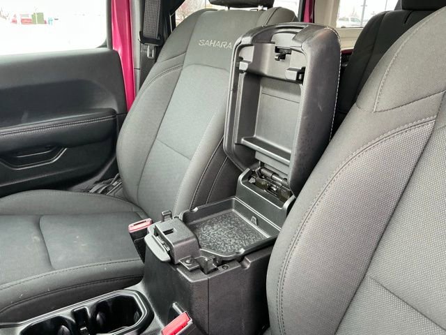 Used 2021 Jeep Wrangler Unlimited Sahara image 36