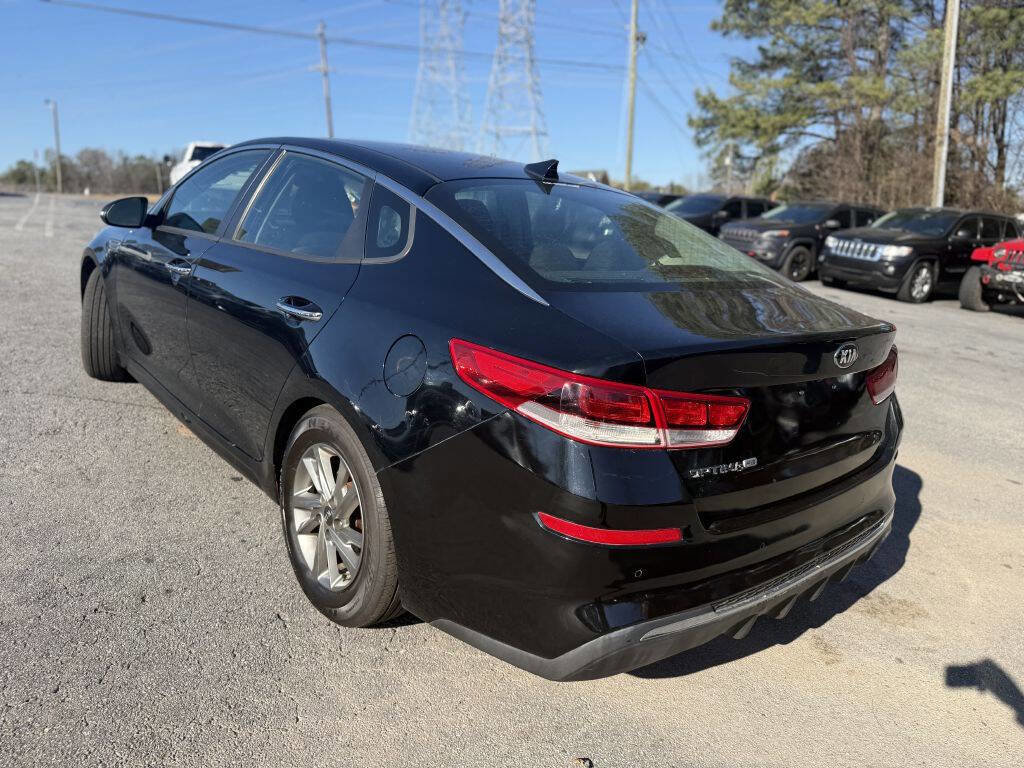 Used 2019 Kia Optima LX image 4