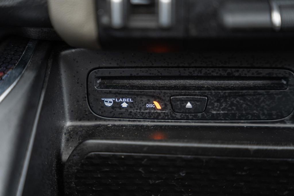 Used 2019 RAM 1500 Laramie image 36