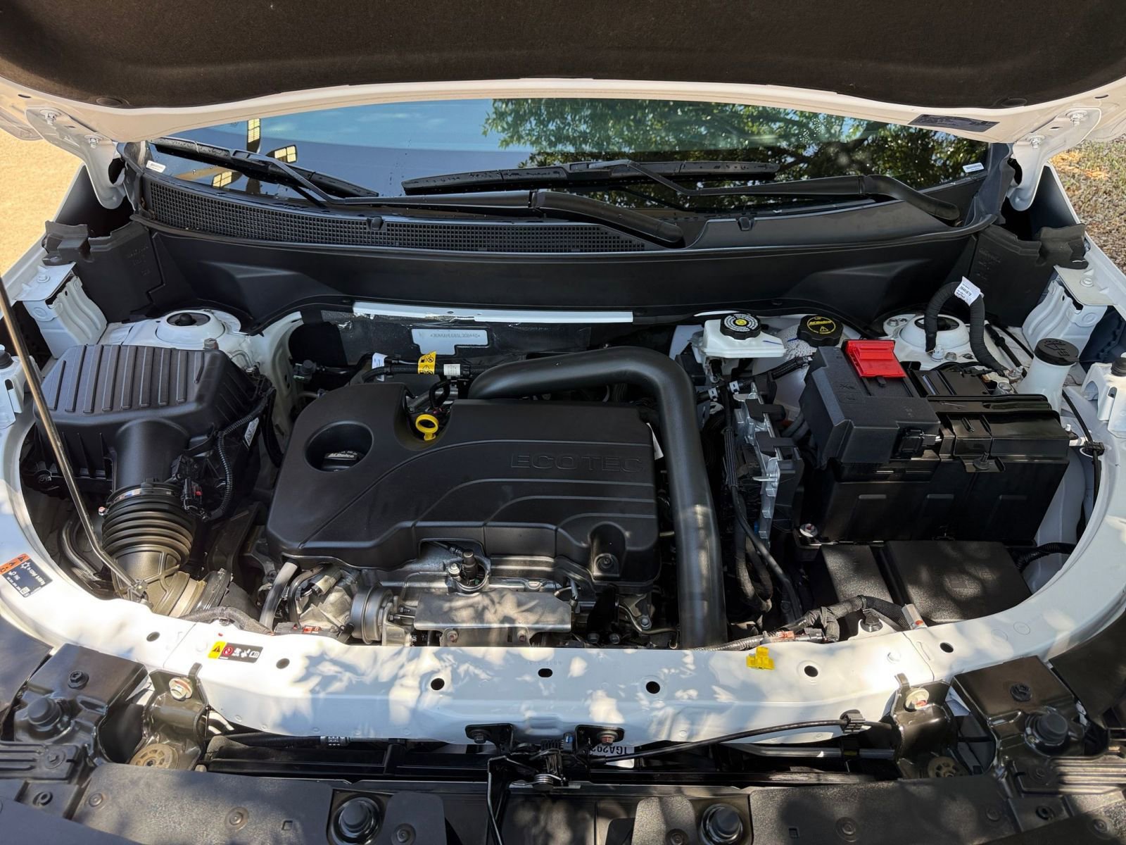 Used 2025 Chevrolet Equinox LT FWD image 33