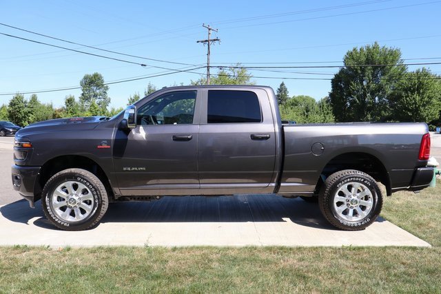 Used 2025 RAM 2500 Laramie w/ Sport Appearance Package image 33