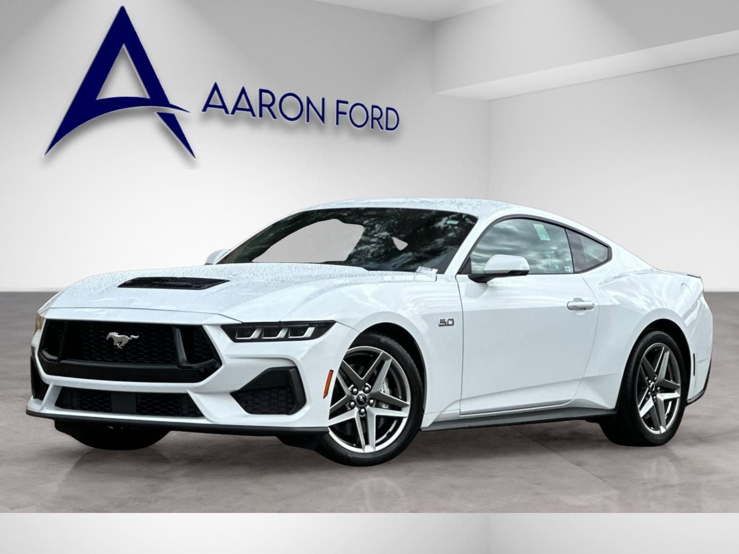 Used 2024 Ford Mustang GT Premium image 2