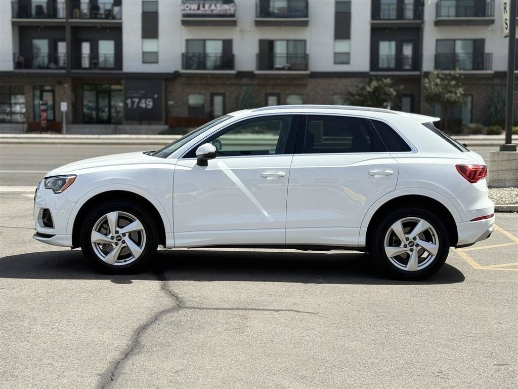 Used 2021 Audi Q3 2.0T Premium AWD/4WD image 4