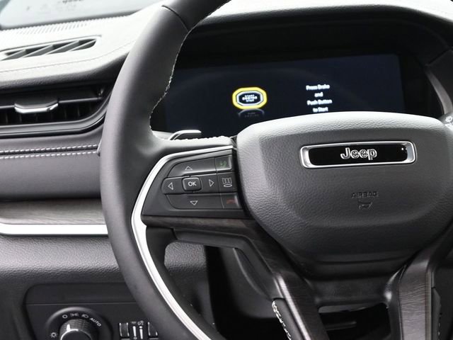 New 2026 Jeep Grand Cherokee L Limited w/ Limited Altitude Package image 29