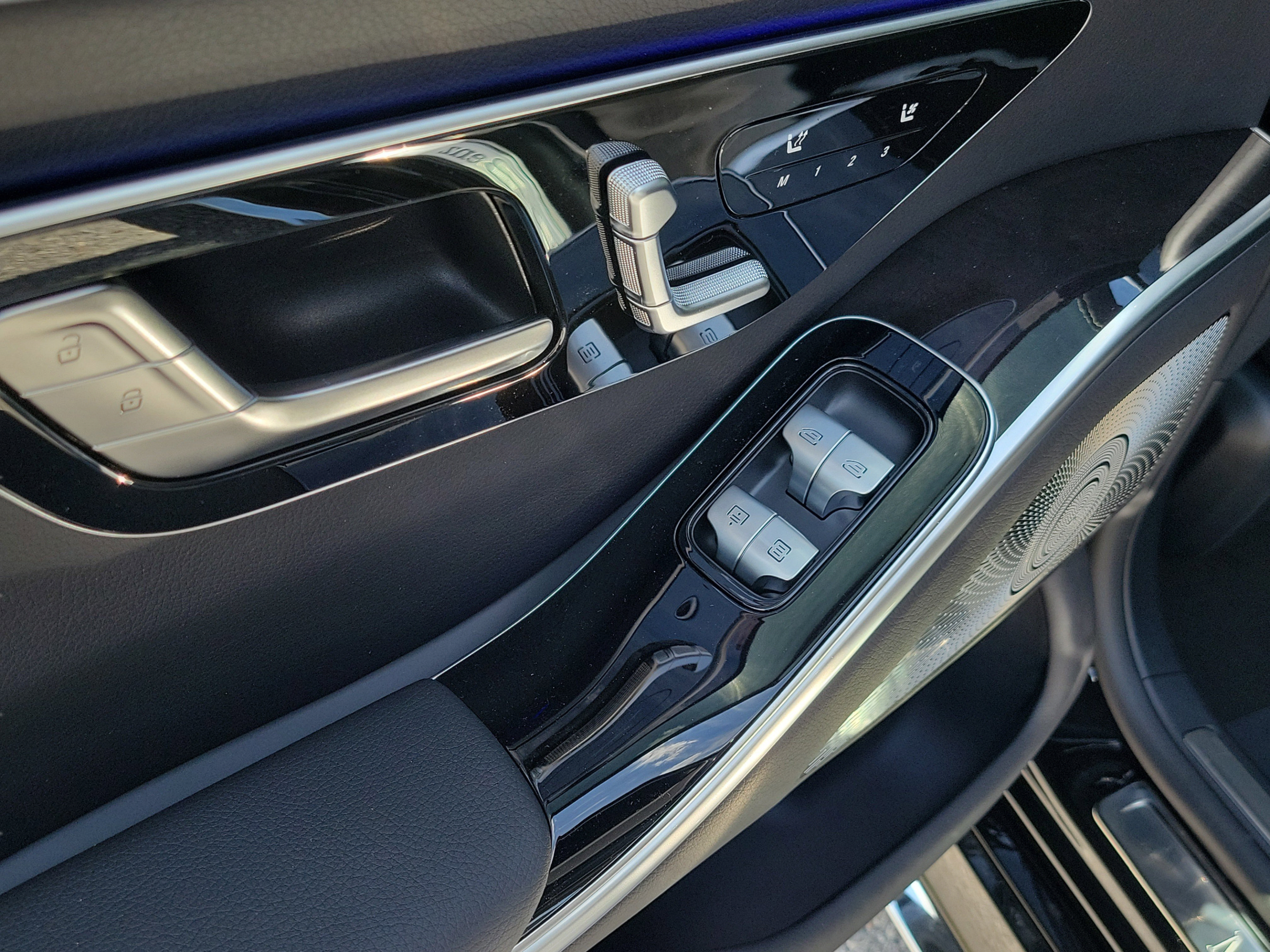 New 2026 Mercedes-Benz S 500 4MATIC image 8