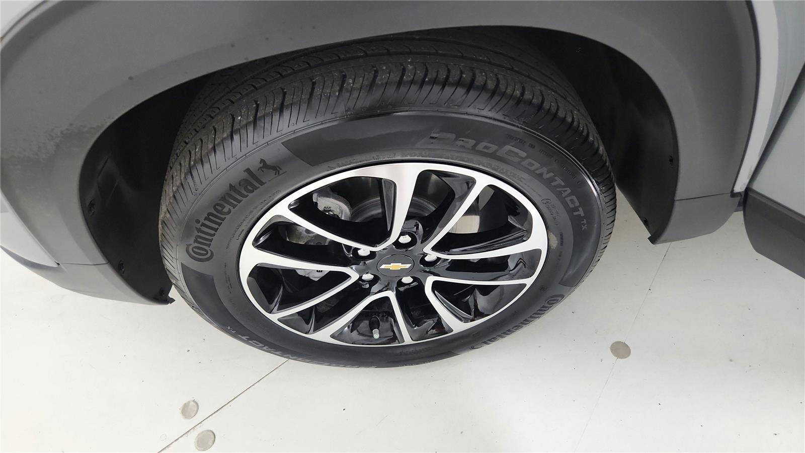 Used 2024 Chevrolet TrailBlazer LT w/ Driver Confidence Package image 33