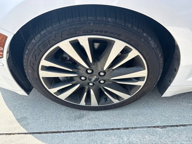Certified 2019 Lincoln MKZ Reserve w/ Luxury Package AWD/4WD image 5