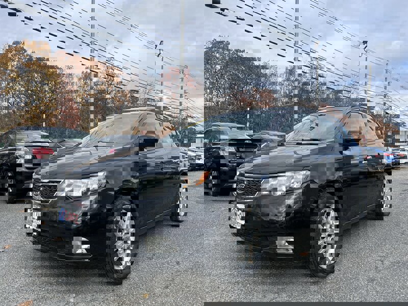 Used 2011 Kia Forte EX w/ Tech Pkg