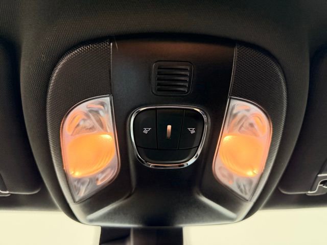 Used 2023 Jeep Compass Latitude image 19