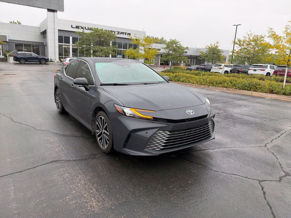 Used 2025 Toyota Camry XLE w/ Premium Plus Package AWD/4WD image 14