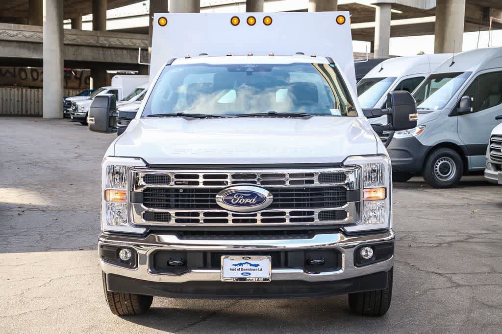 New 2026 Ford F350 XL w/ XL Chrome Package image 2