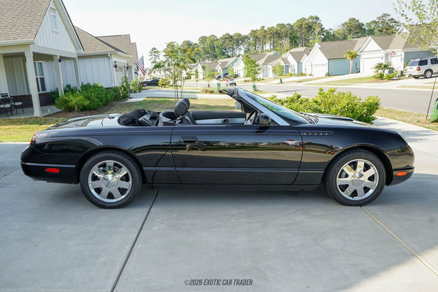 Used 2002 Ford Thunderbird RWD image 9