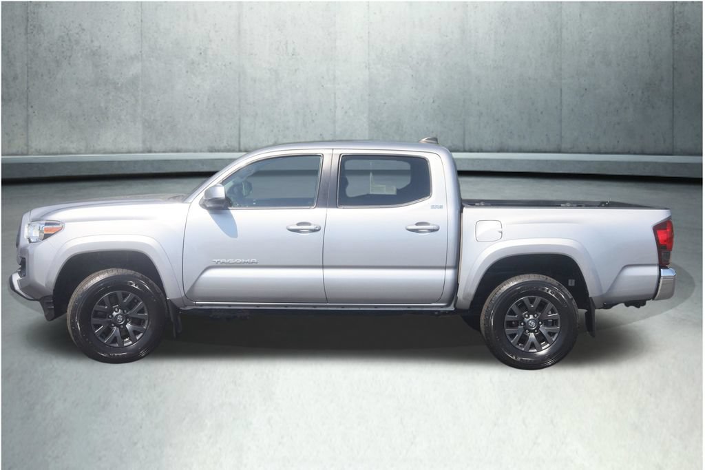 Certified 2021 Toyota Tacoma SR5 AWD/4WD image 21
