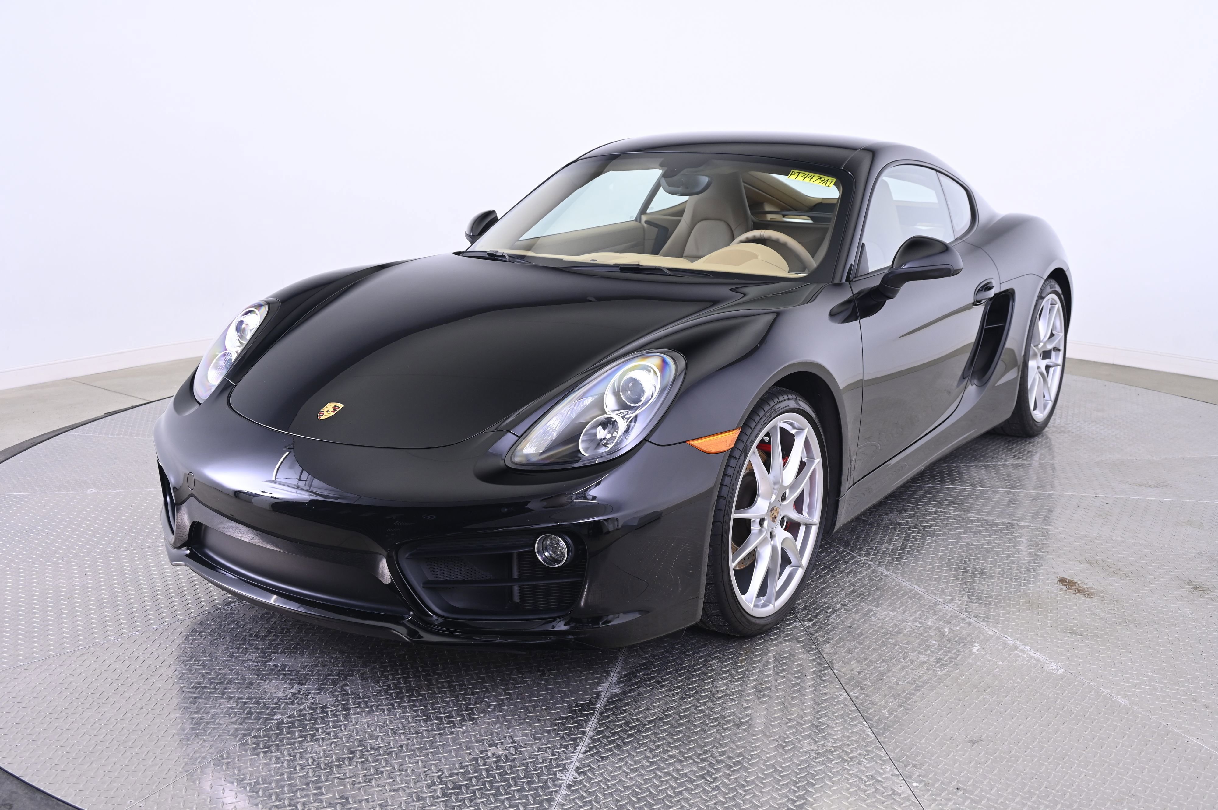 Certified 2014 Porsche Cayman S image 1