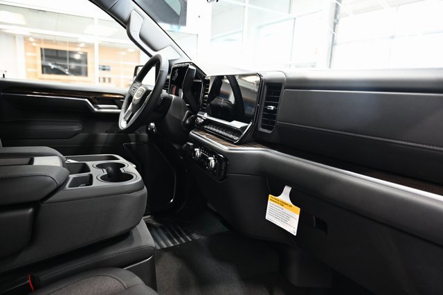New 2026 GMC Sierra 1500 Elevation image 16