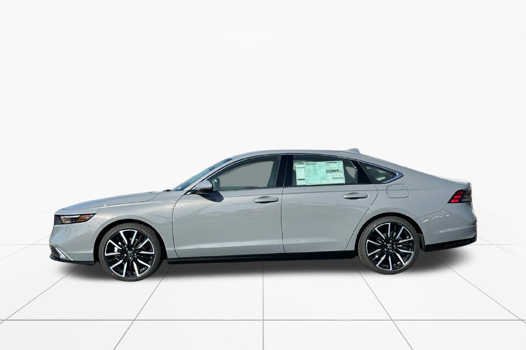 New 2026 Honda Accord Touring image 7