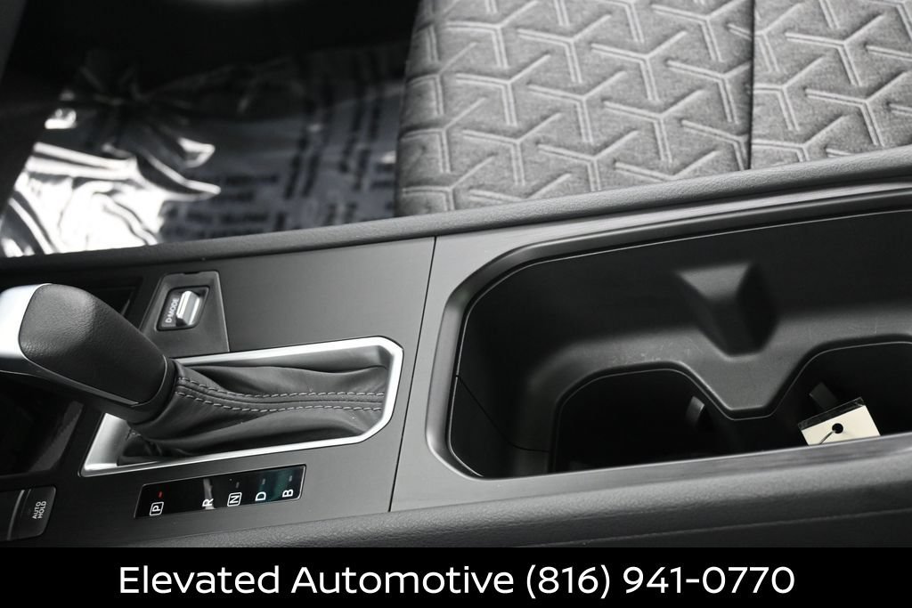 Certified 2026 Nissan Kicks SV w/ SV Premium Package AWD/4WD image 21