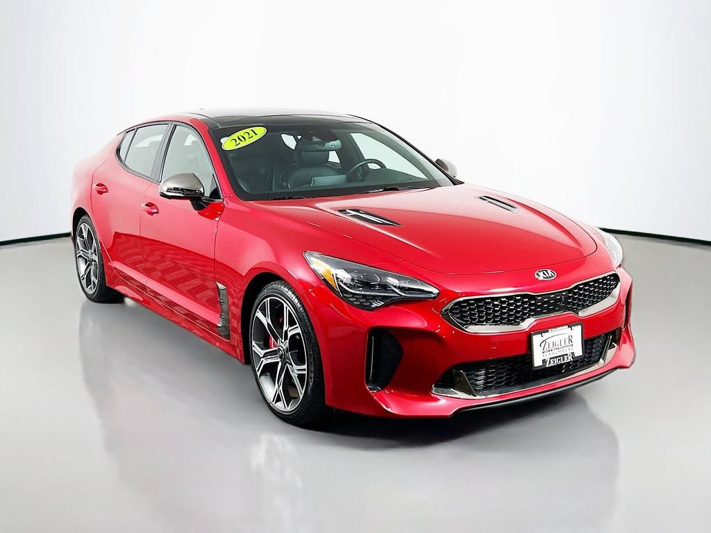 Used 2021 Kia Stinger GT2 RWD image 3