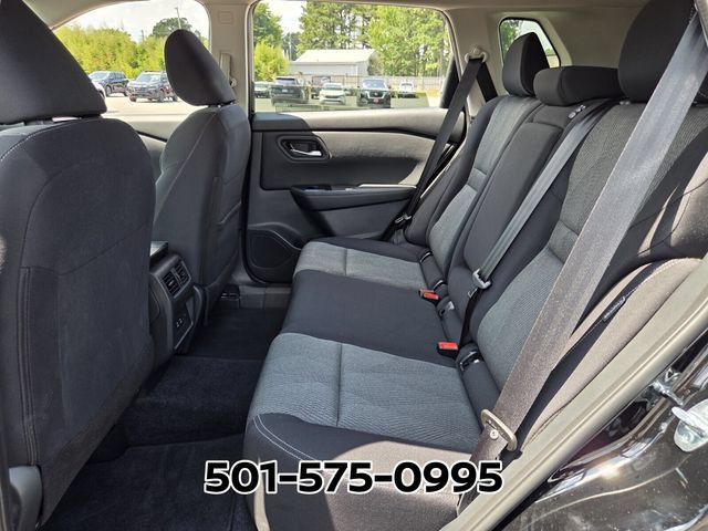 Used 2026 Nissan Rogue SV w/ Cold Weather Package FWD image 12