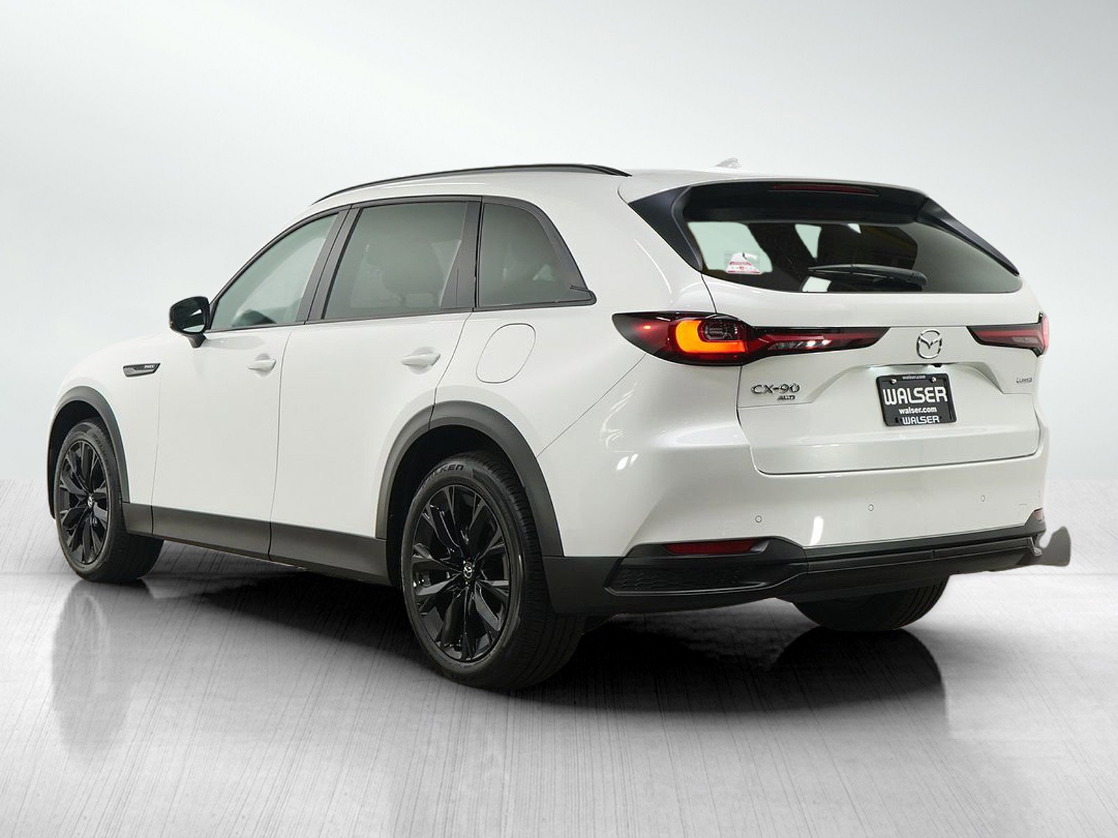 Certified 2025 MAZDA CX-90 Plug-In Hybrid w/Premium Sport image 3