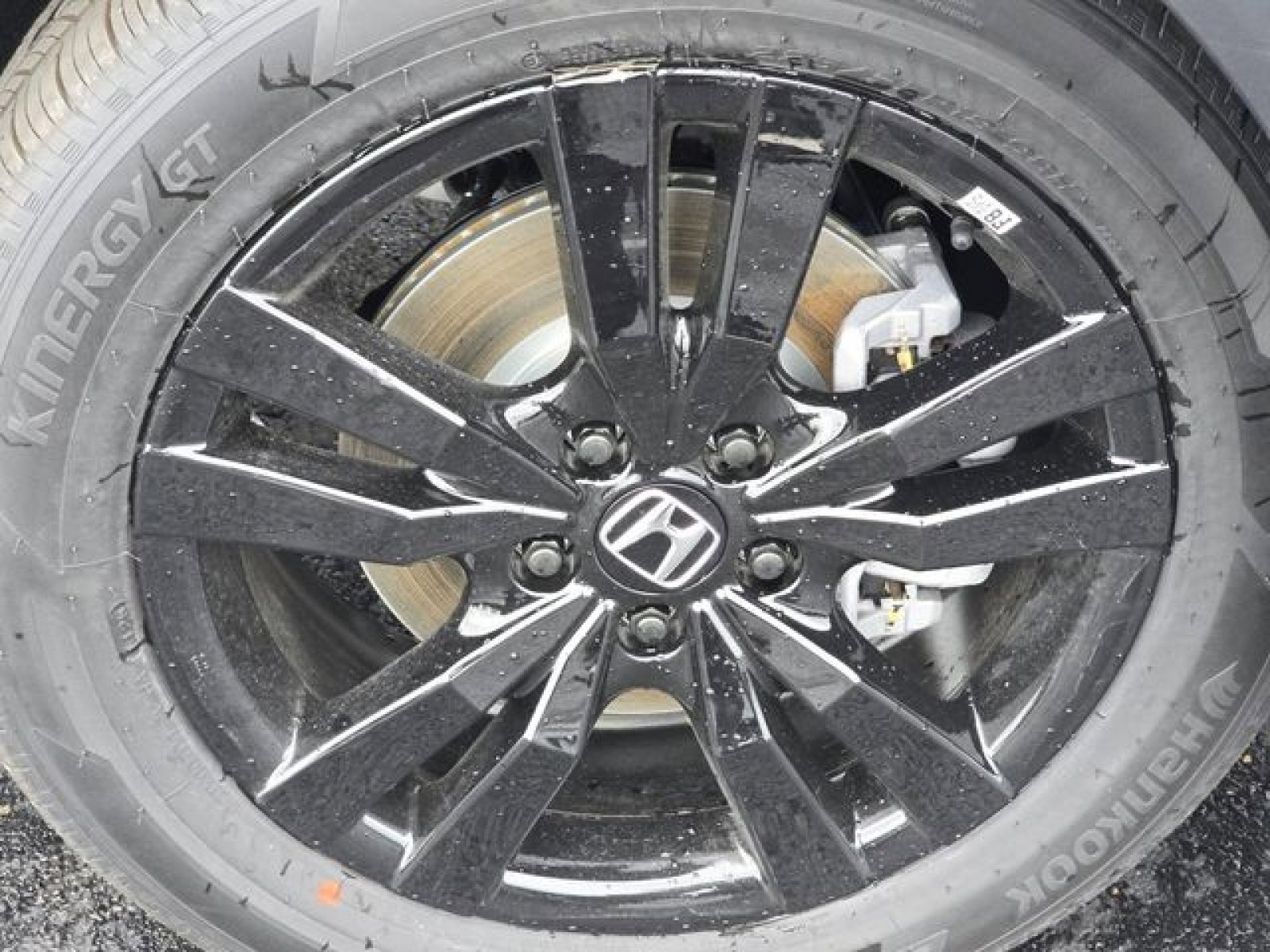 New 2026 Honda HR-V Sport image 4