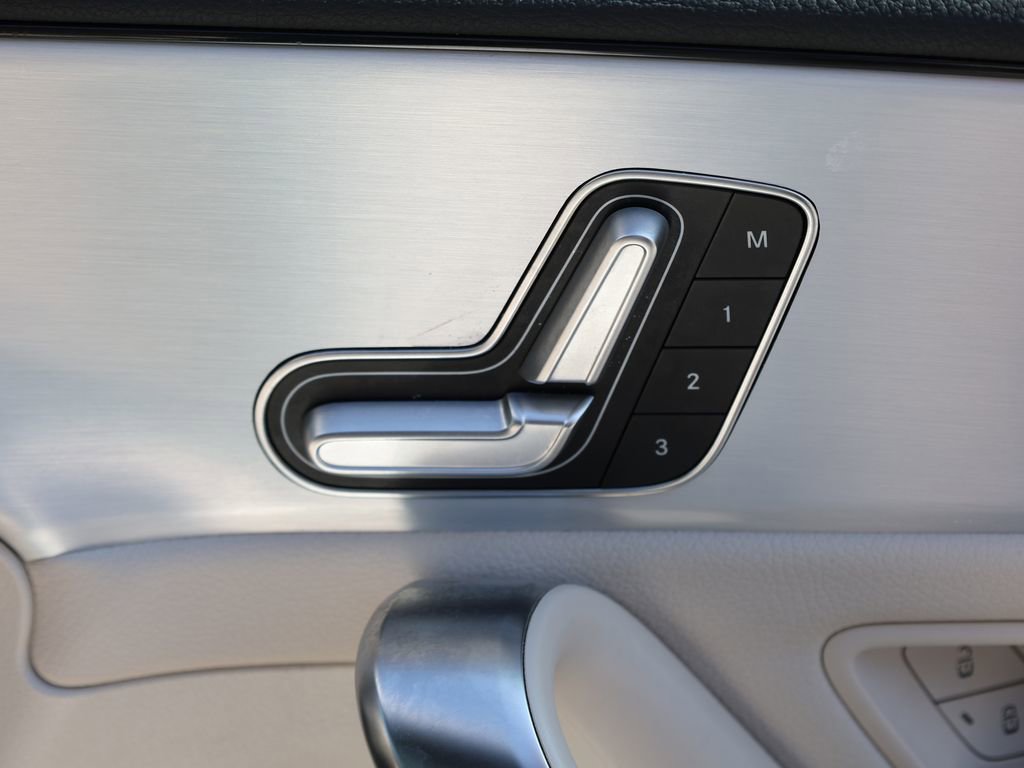 Used 2025 Mercedes-Benz CLA 250 image 21
