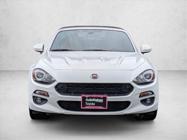 Used 2020 FIAT 124 Spider Lusso w/ Navigation & Sound Group RWD video 2