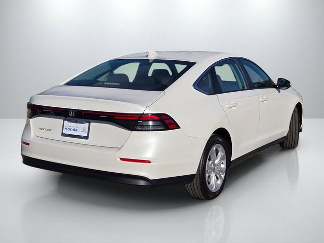 New 2025 Honda Accord LX image 4
