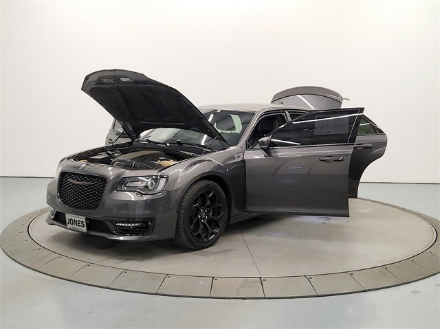 Used 2021 Chrysler 300 S w/ S Model Appearance Package image 11