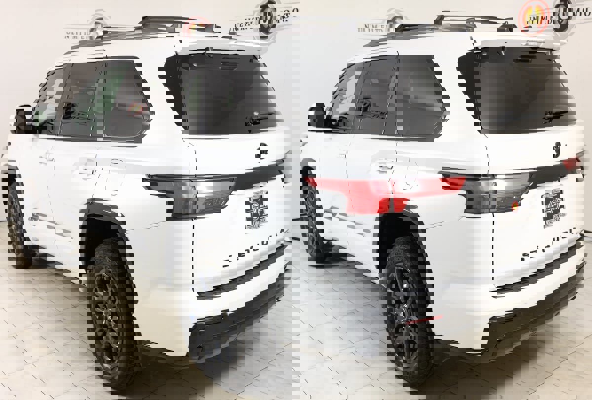 Used 2025 Toyota Sequoia Platinum image 4