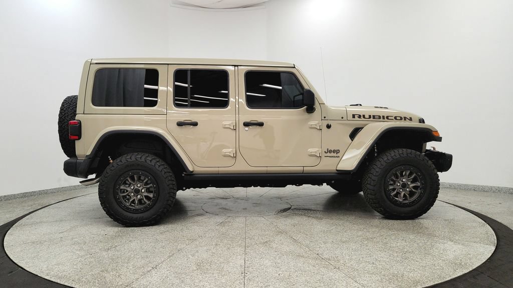 Used 2022 Jeep Wrangler Unlimited Rubicon w/ Trailer Tow Package AWD/4WD image 6