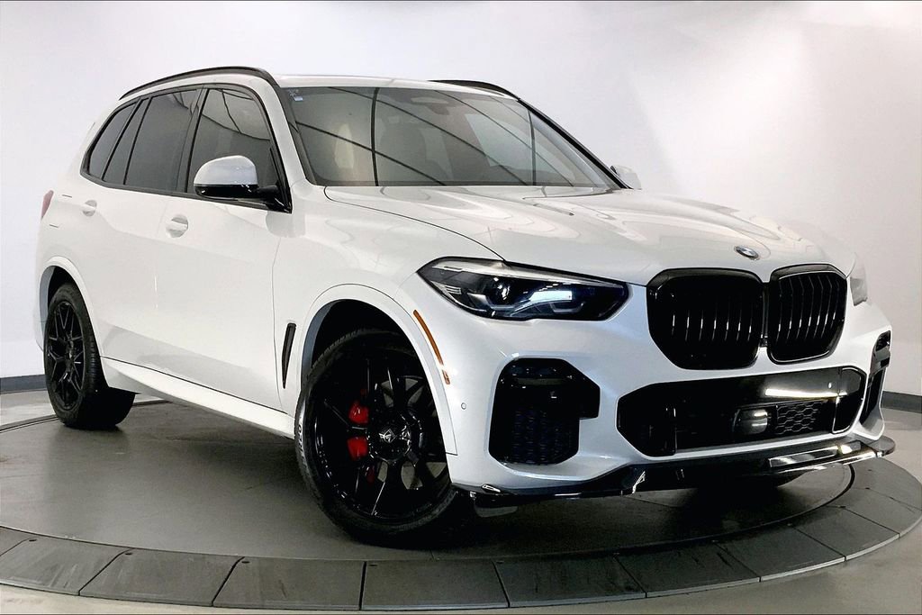 Used 2022 BMW X5 xDrive40i w/ M Sport Package