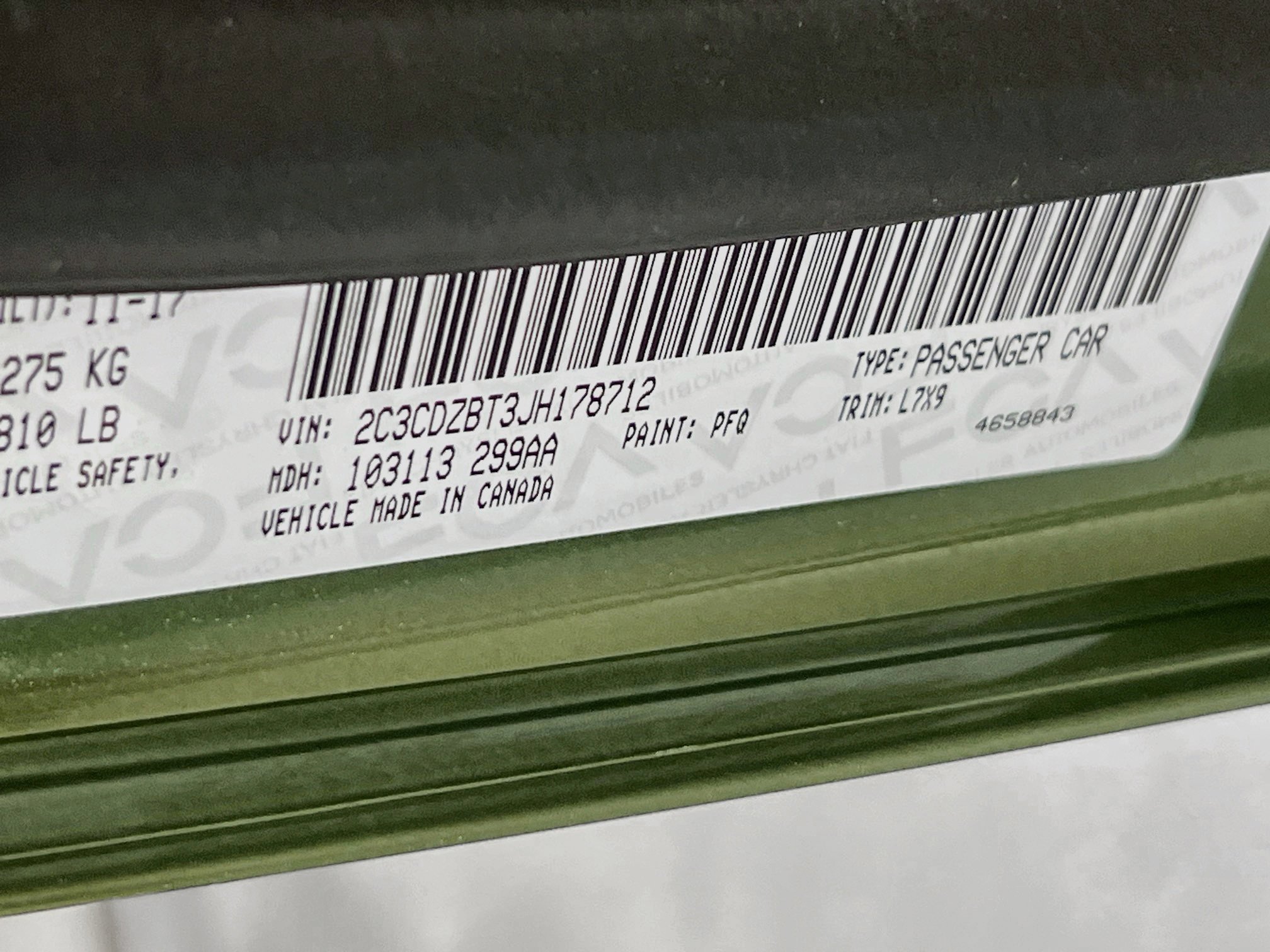 Used 2018 Dodge Challenger R/T w/ Blacktop Package RWD image 28