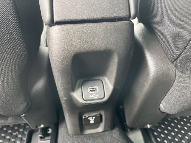 Used 2022 Jeep Renegade Trailhawk w/ Trailer Tow Group image 18