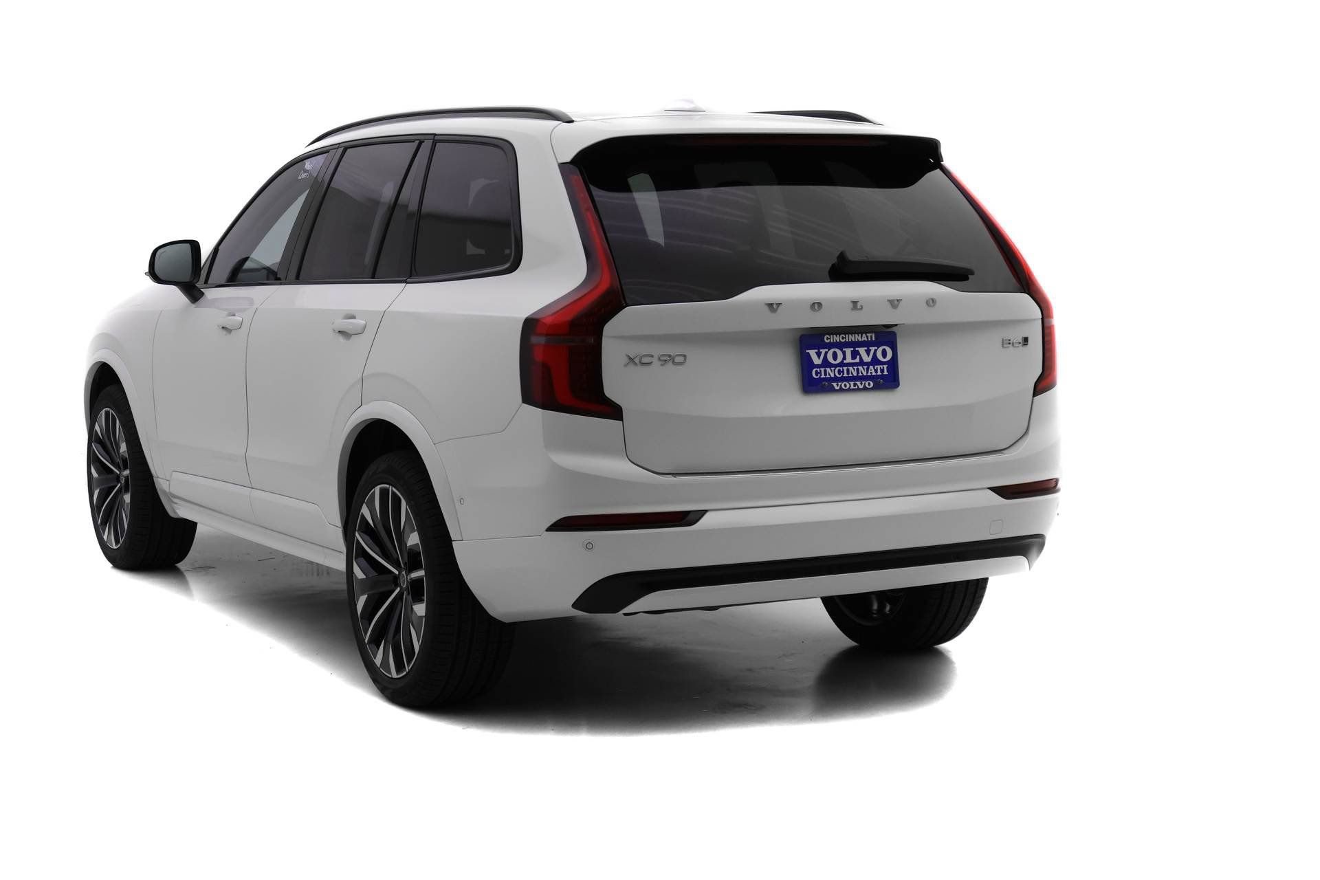 New 2026 Volvo XC90 B6 Ultra w/ Protection Package Premier image 5