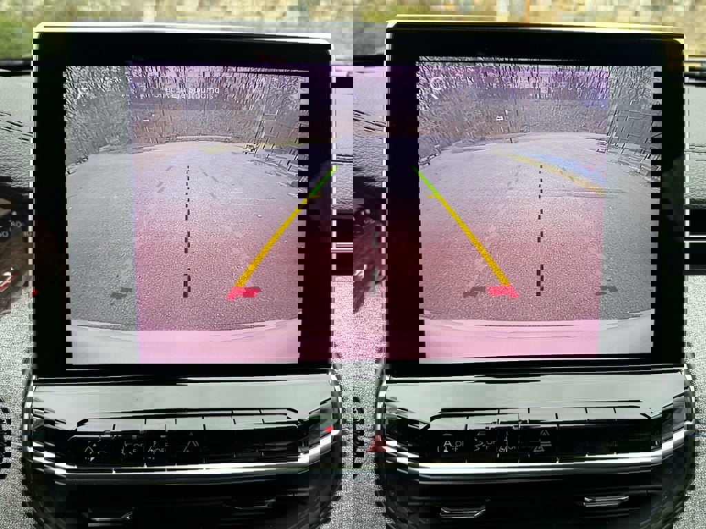 Used 2024 Jeep Compass Latitude image 22