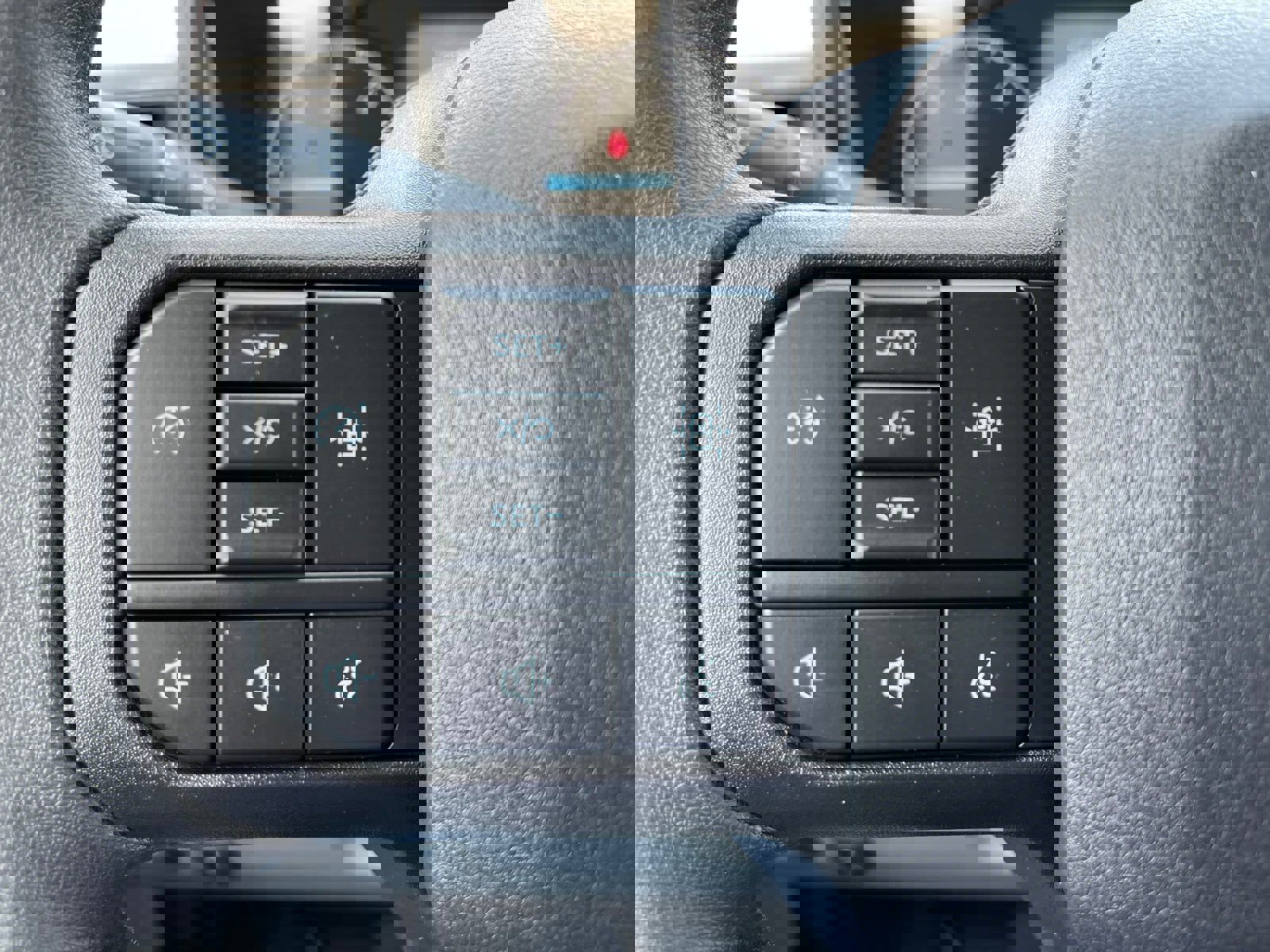 New 2025 Ford F450 XLT w/ XLT Value Package image 13