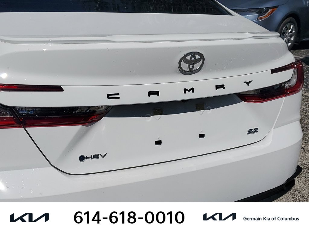 Used 2026 Toyota Camry SE w/ Convenience Package FWD image 16