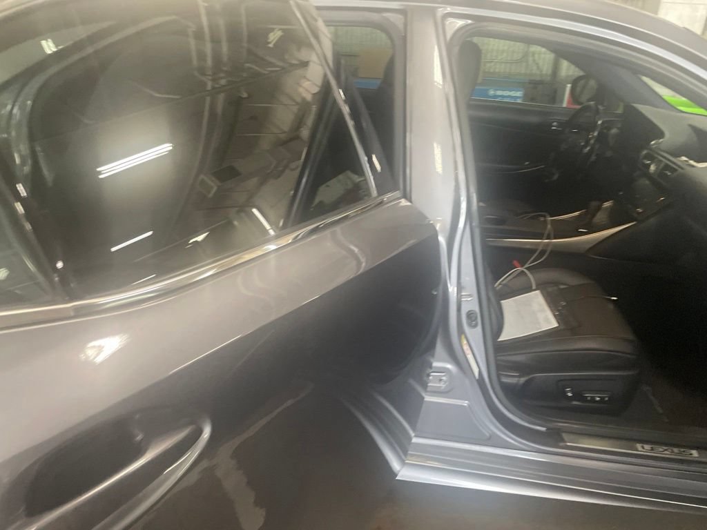 Used 2016 Lexus IS 350 AWD image 20