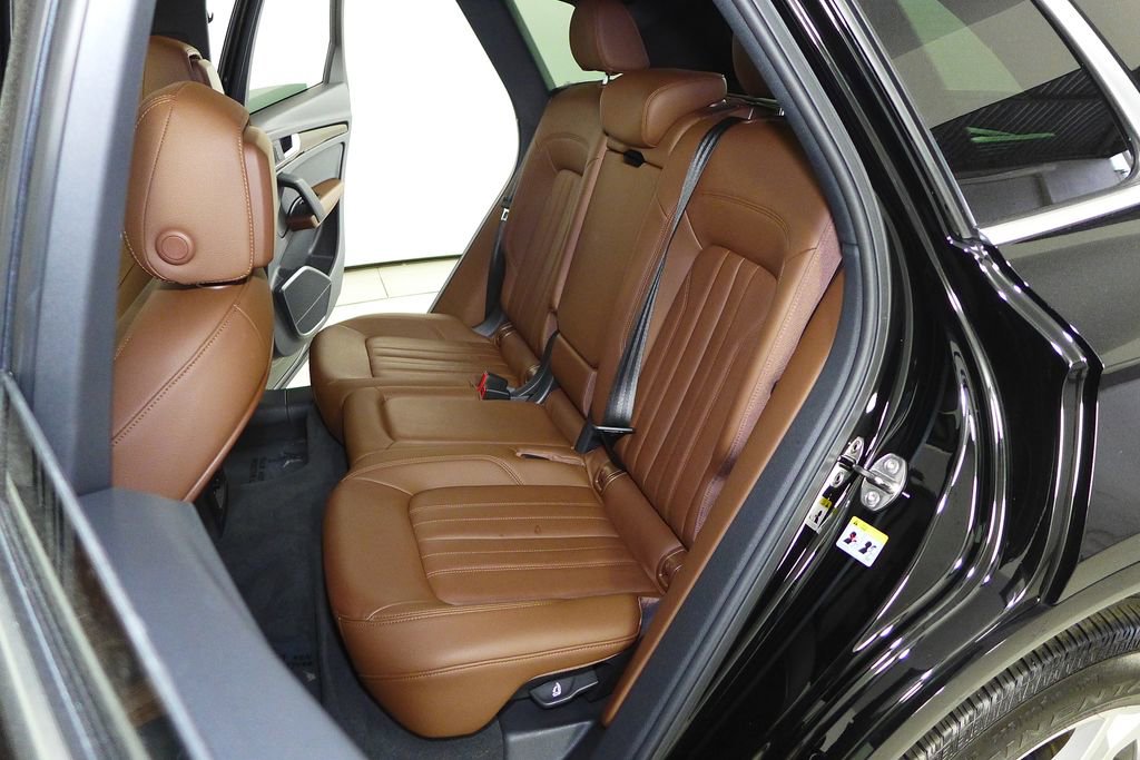 Used 2019 Audi Q5 2.0T Premium w/ Convenience Package image 21